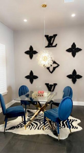 Greater Heights 3 bedroom Gem! Centrally located